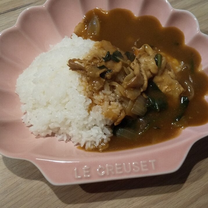 新玉ねぎとほうれん草のカレーライス♡